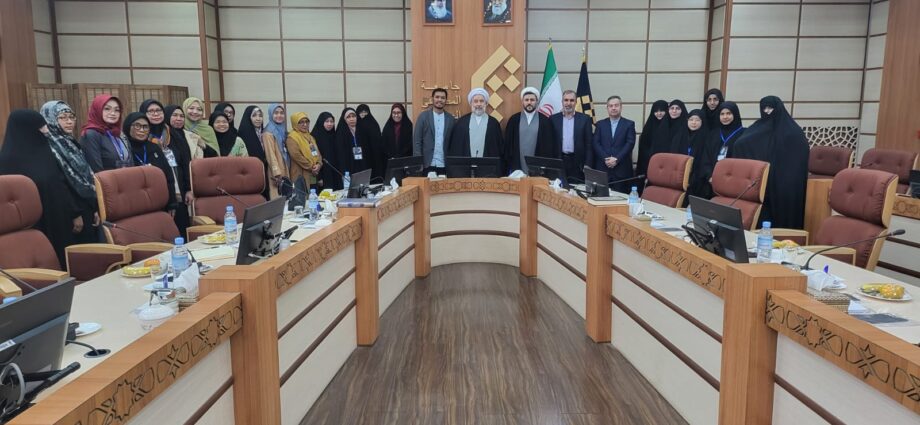 Iran, Mashhad, dan Keteguhan yang Tak Banyak Bicara