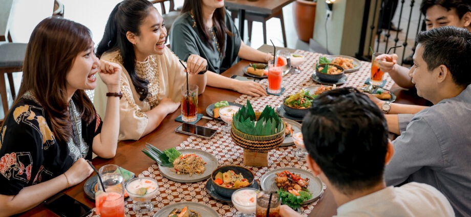 Keliling Nusantara Lewat Rasa: Eksplorasi Iftar Berkelas di Seluruh Indonesia