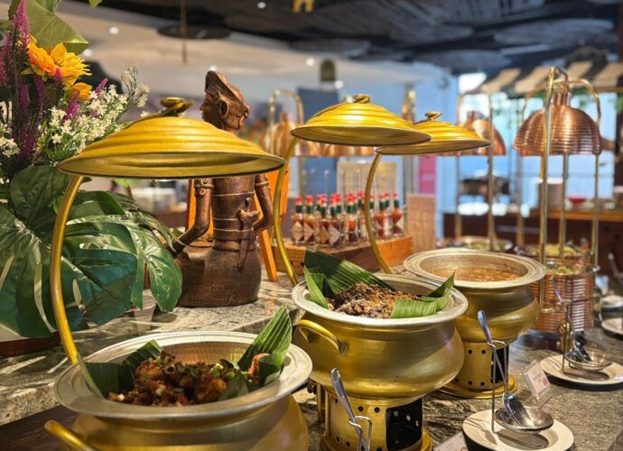 Bosan Masak Pasca-Lebaran? Nikmati Buffet Mewah Halal Bi Halal di Luminor Pecenongan
