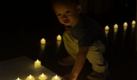 Satu Jam Tanpa Cahaya: Cara 1O1 URBAN Jakarta Kelapa Gading "Memeluk" Bumi