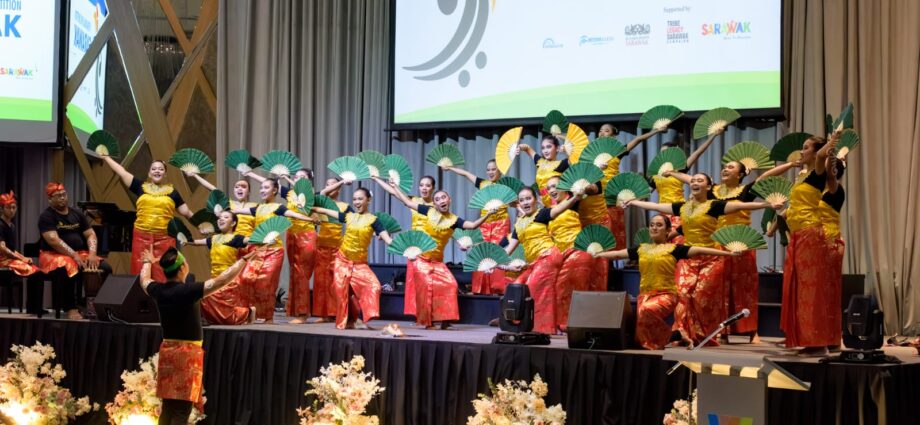 Misi Rebut Kembali Takhta Dunia: Regenerasi Emas Vocalista Angels Klaten Siap Guncang Swedia!