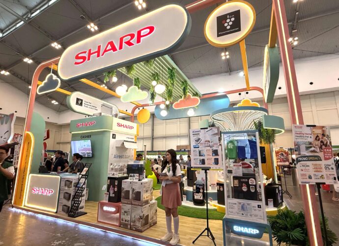 Bebas Bau & Bulu Rontok: Solusi Udara Sehat di Rumah Ramah Anabul dari Sharp