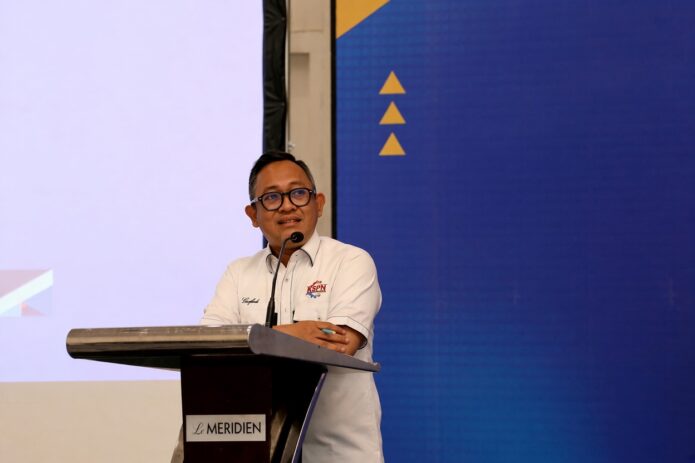 Peringatan 2 Tahun Prabowo–Gibran: Saatnya Sapu Bersih Kabinet yang Lemah?